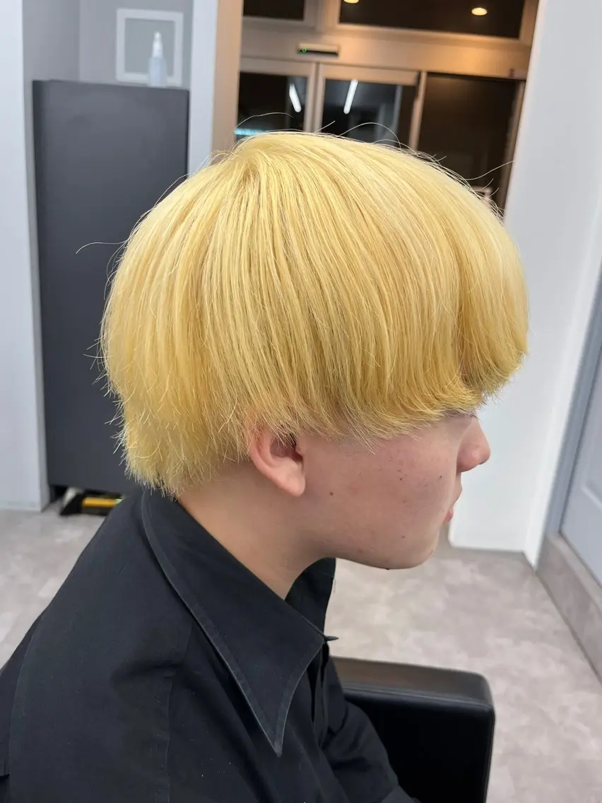 セミロング カラー 永井 脩弥のヘアスタイル