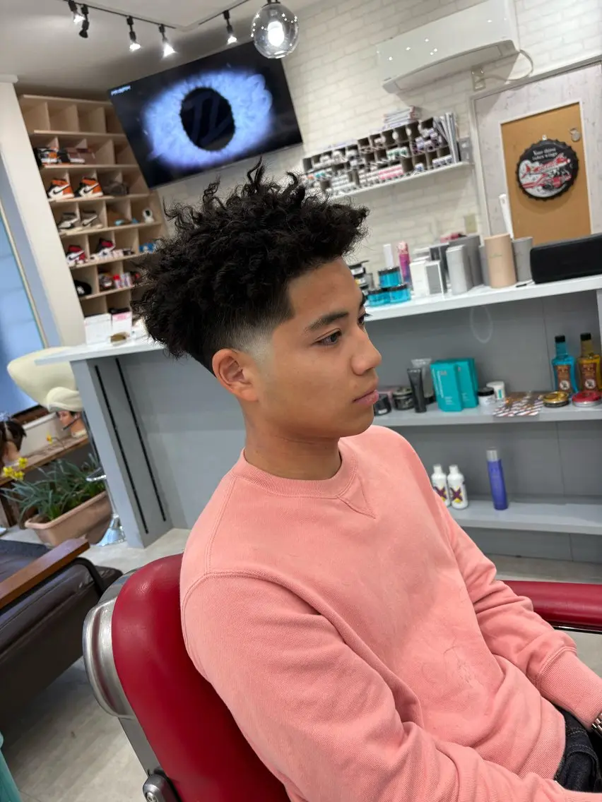 ショート パーマ メンズ カット パーマ 本間 颯太のヘアスタイル