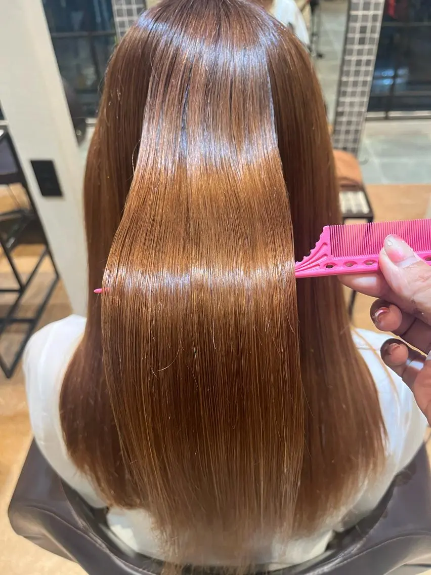 最大値引❣️カット＋髪質改善カラー＋トリートメント【艶髪を目指す方💇‍♀️】の写真