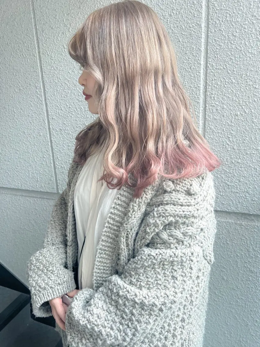 🌈圧倒的透明感🧚🏻ハイトーンカラー ケアブリーチ+全体オンカラー ¥13200の写真