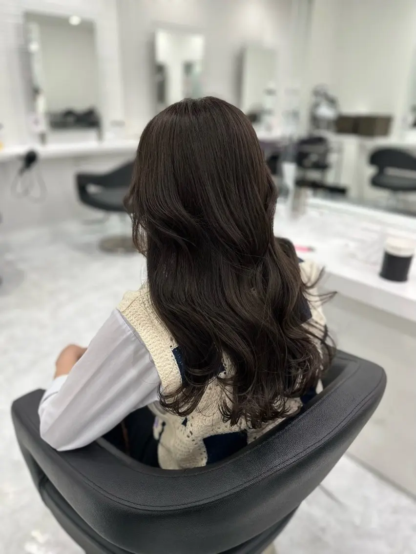 🌸平日限定🌸似合わせカット➕透明感カラー➕ヒアルロン酸トリートメント➕炭酸スパ💗➕コテ巻きの写真