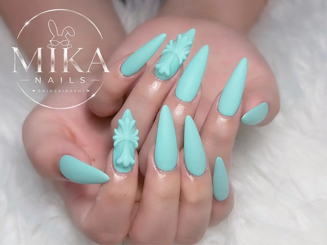 ネイル アートネイル チークネイル ドット フットネイル フレンチネイル 🌻Luna Mika🌻のネイルデザイン