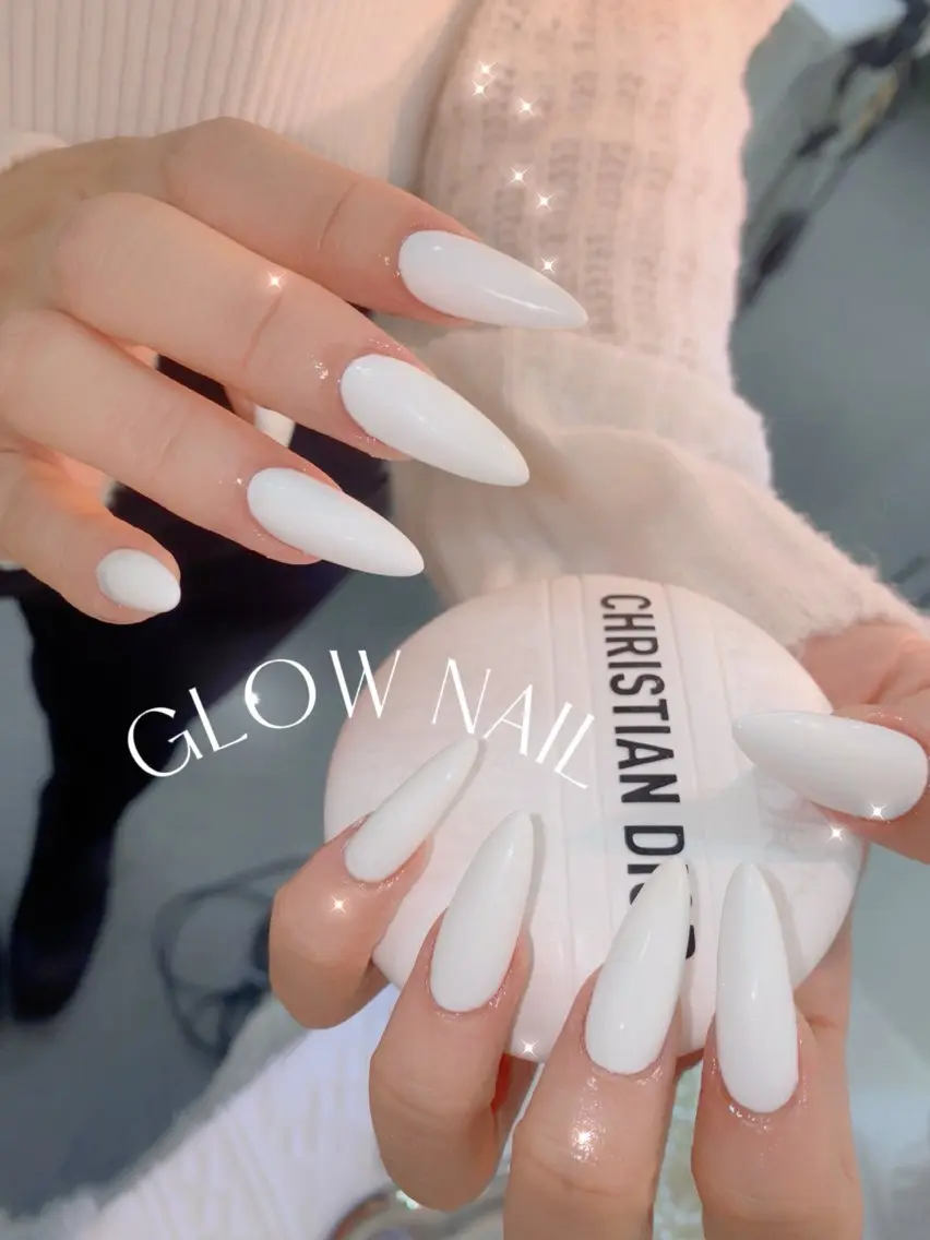 ネイル Glow Nail スカルプ専門店のネイルデザイン