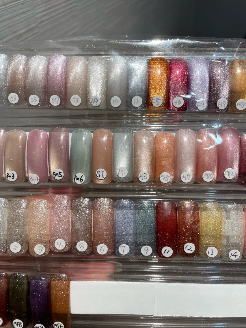ネイル ネイルドシレラ アルパーク店[徳本］のネイルデザイン