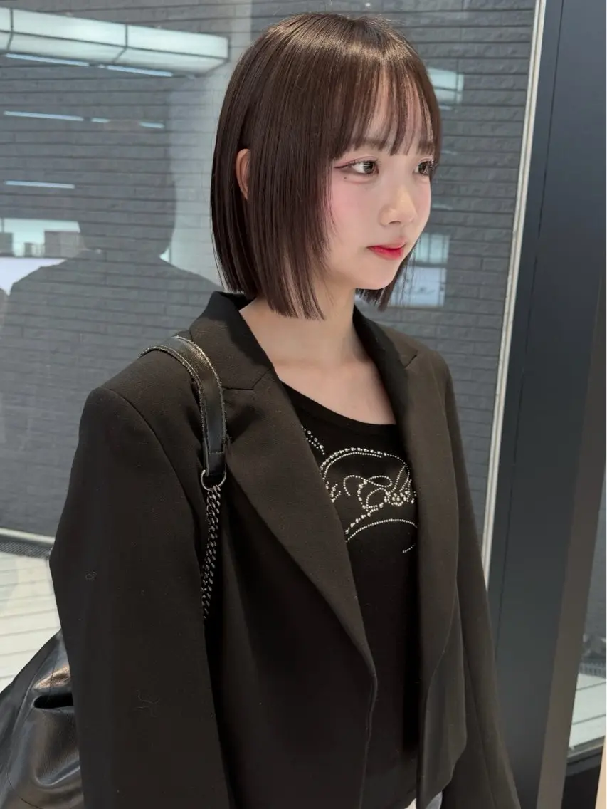 ミディアム カット ヘアカラー レイヤーカット🪽 カネコミユのヘアスタイル