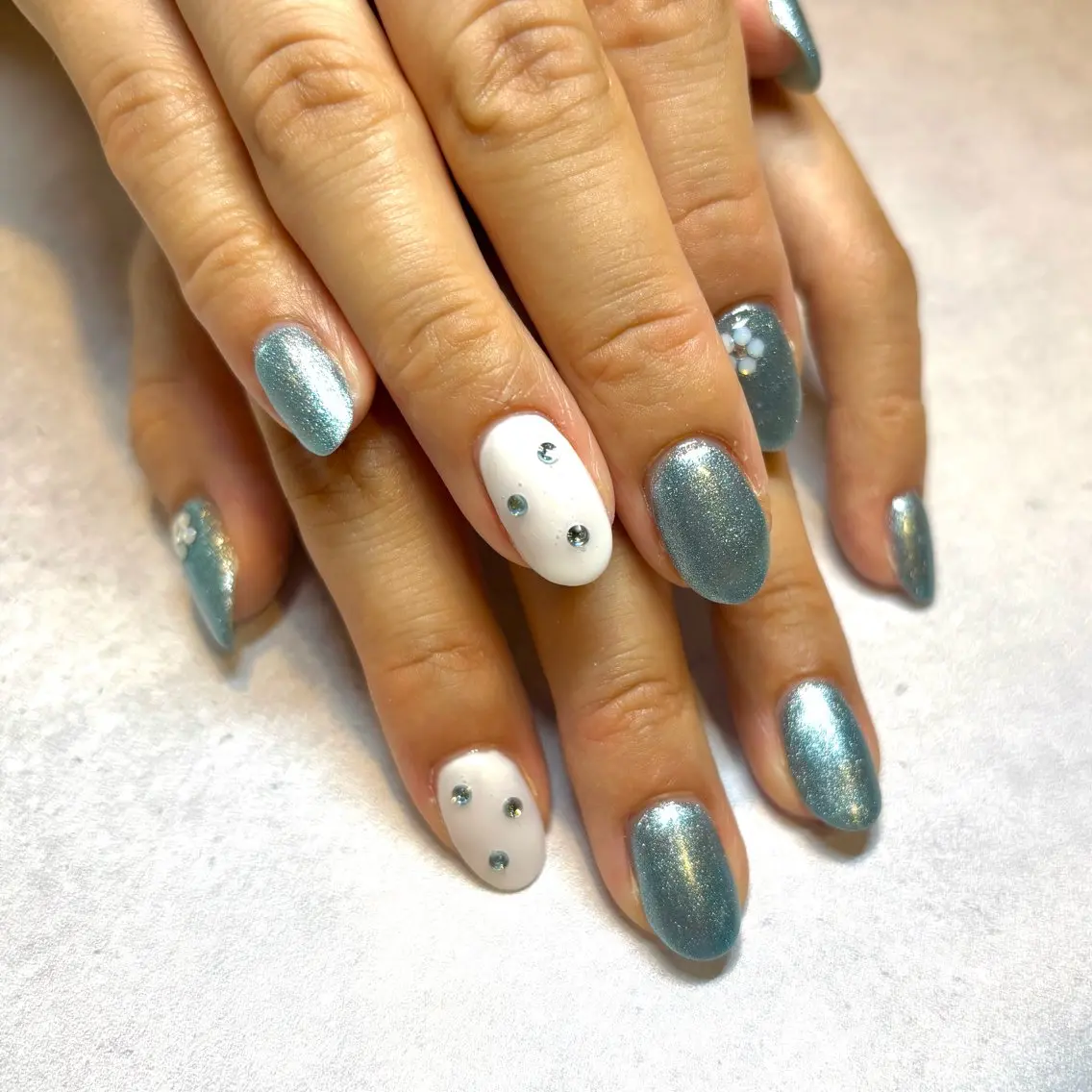 ネイル アートネイル シンプルネイル 🌈 kimika🌈のネイルデザイン