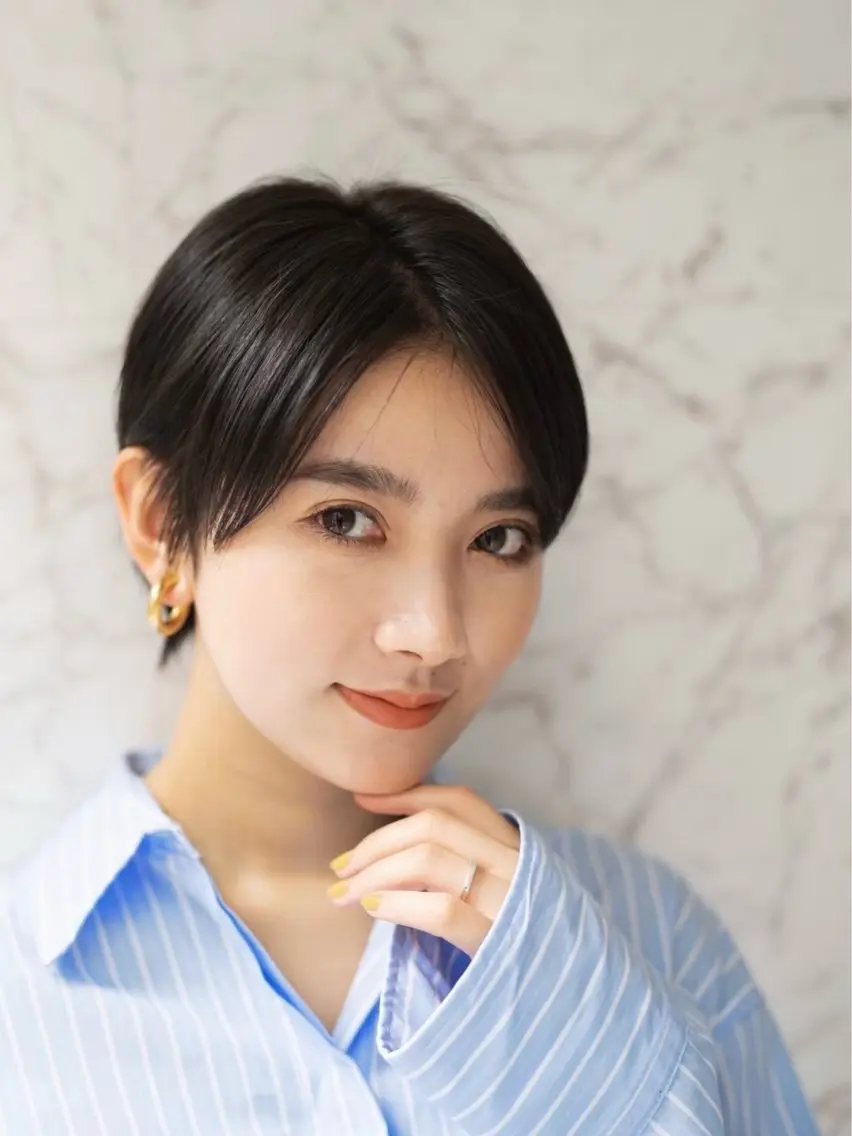 ショート ハンサムショート ショートヘア Memoriese 表参道のヘアスタイル