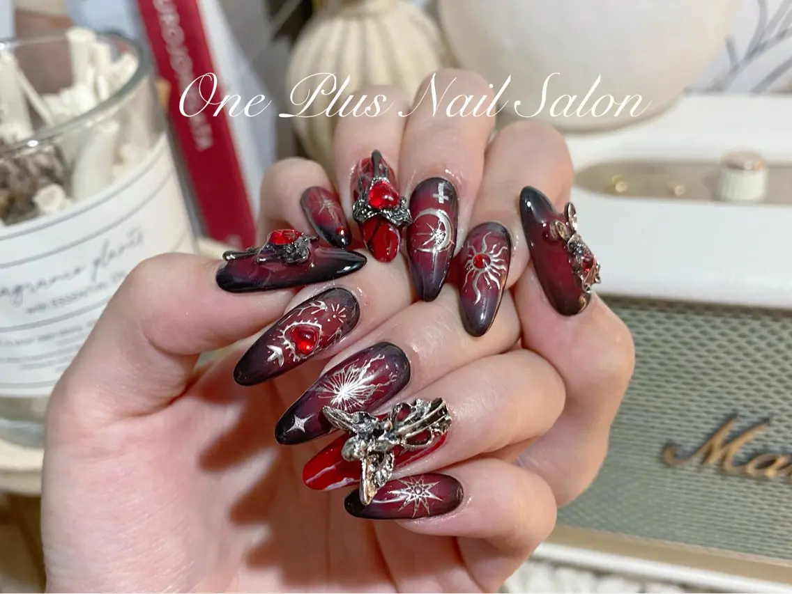 ネイル One Plus Nail Salonのネイルデザイン