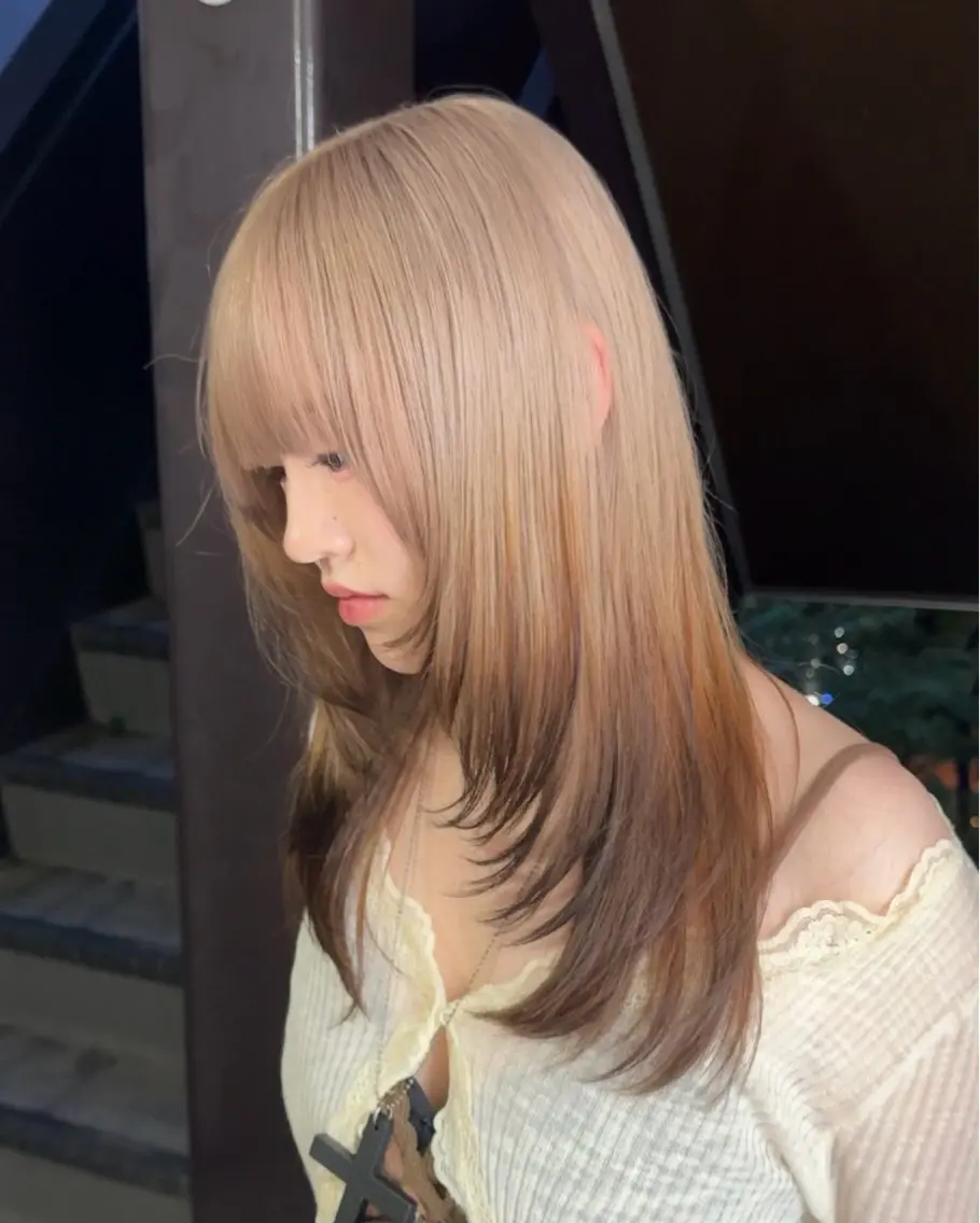 ロング カラー ベージュカラー ブリーチ ケアブリーチ 透明感カラー デザインカラー カット ヘアカラー トリートメント ブリーチ　ハイトーン 特化🌈フジタハルキのヘアスタイル