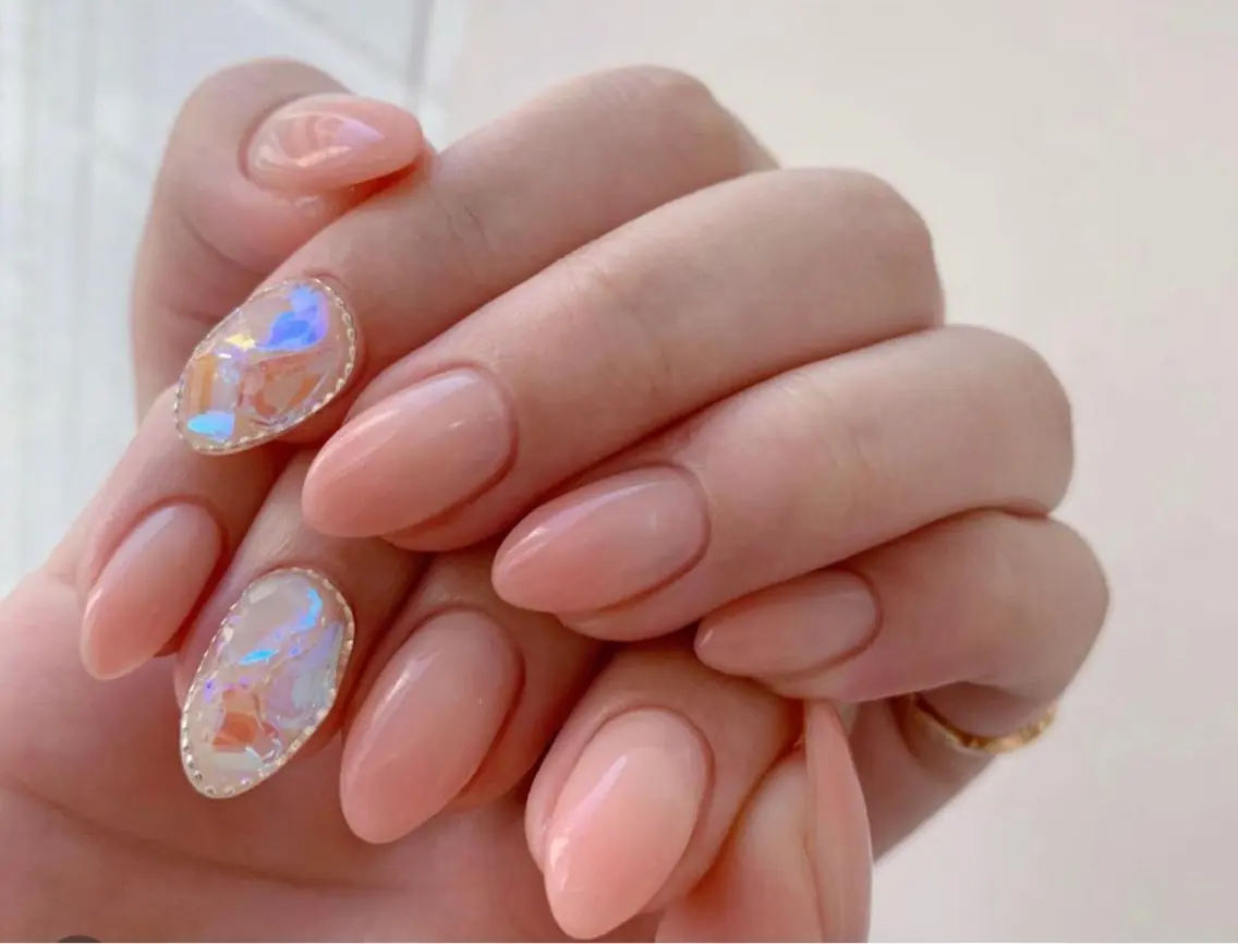 ミディアム nina beautyのネイルデザイン
