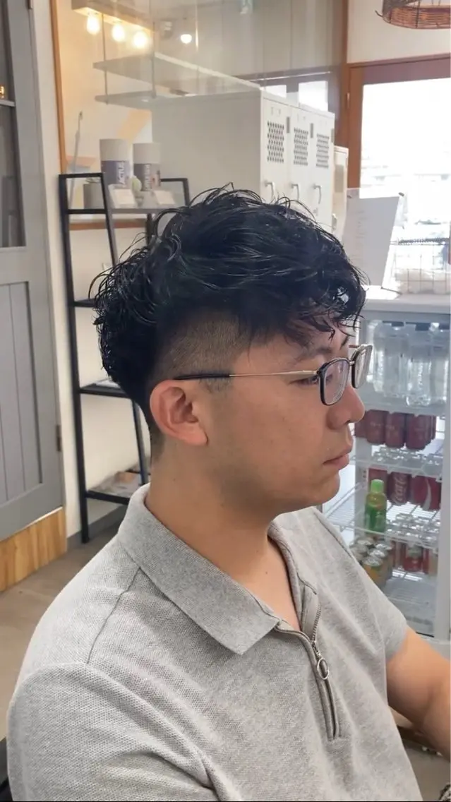 ショート 松谷 遼のヘアスタイル