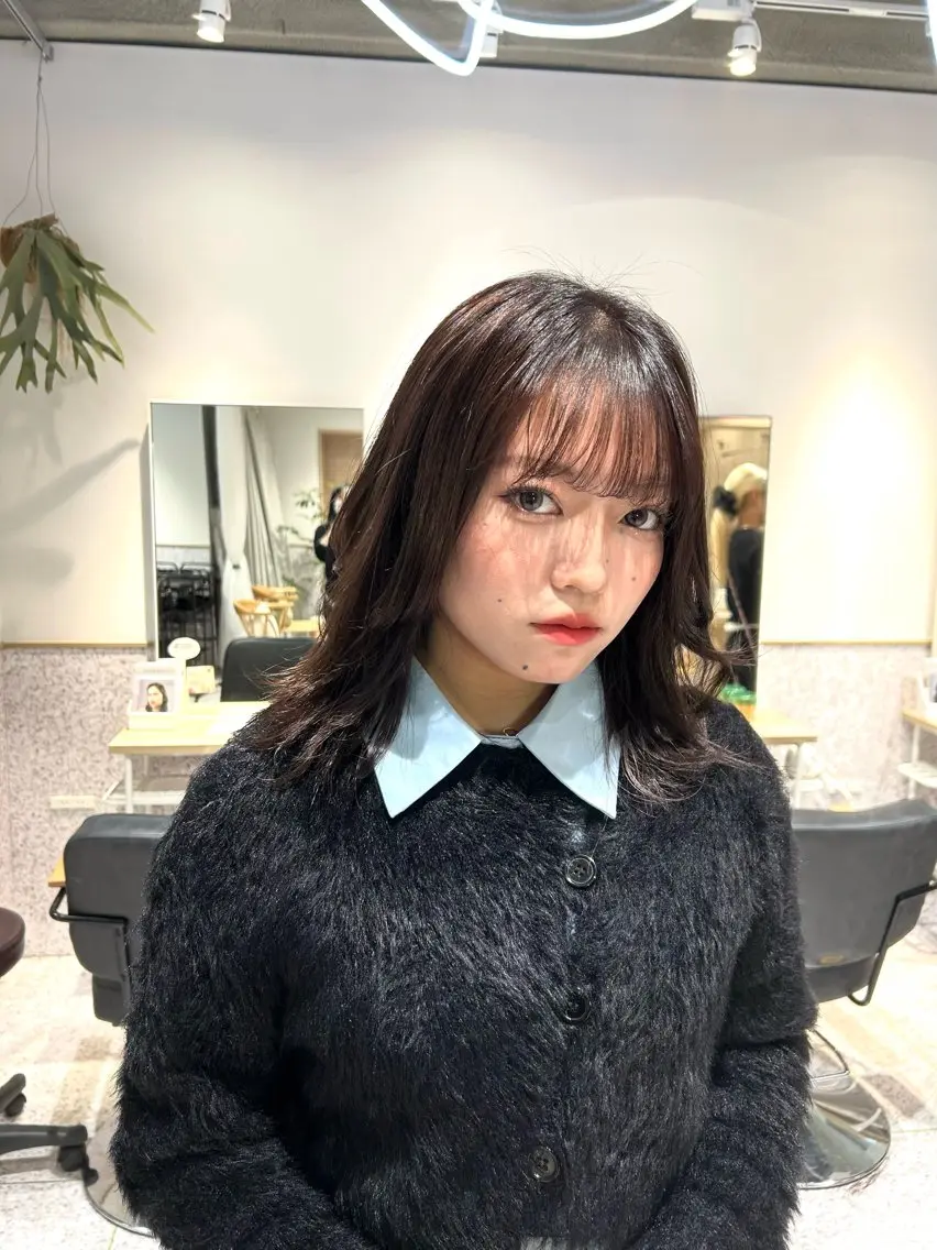 ロング カラー ダブルカラー イヤリングカラー ハイトーンカラー インナーカラー エクステ ヘアカラー ♡透明感カラー★ ネイル/しの♡のヘアスタイル