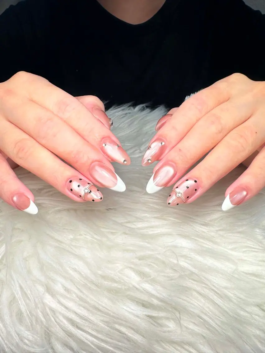 ネイル ハンドネイル Anmi Nail 新宿のネイルデザイン