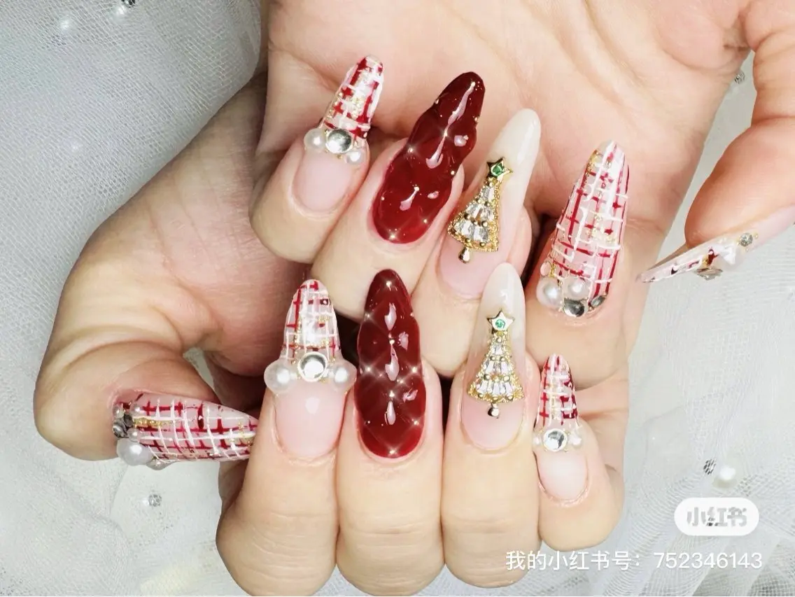 ネイル ハンドネイル ネイルサロン lotusのネイルデザイン