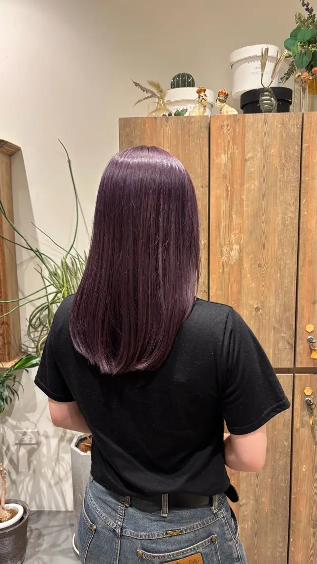 カラー Dille RENAのヘアスタイル