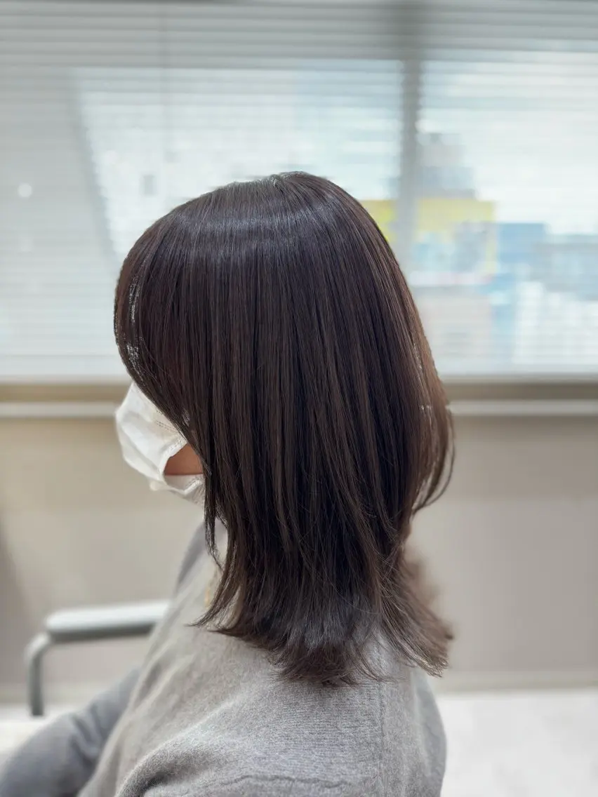 ミディアム カラー 透明感カラー レイヤーカット 💫髪質改善縮毛矯正 💫KITAのヘアスタイル