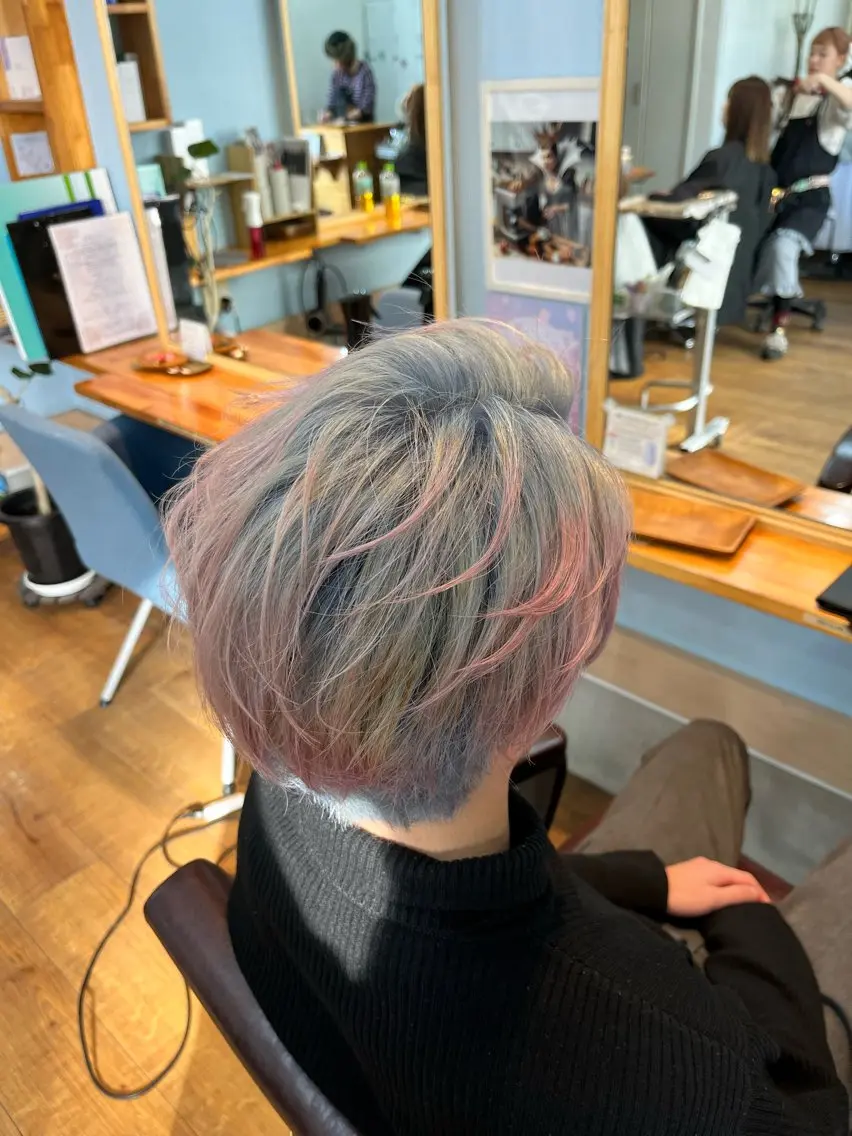 ミディアム カラー メンズ メンズブリーチ メンズインナーカラー ブリーチ ダブルカラー インナーカラー 🫧ハイトーン/ ブリーチ🫧白石航汰のヘアスタイル