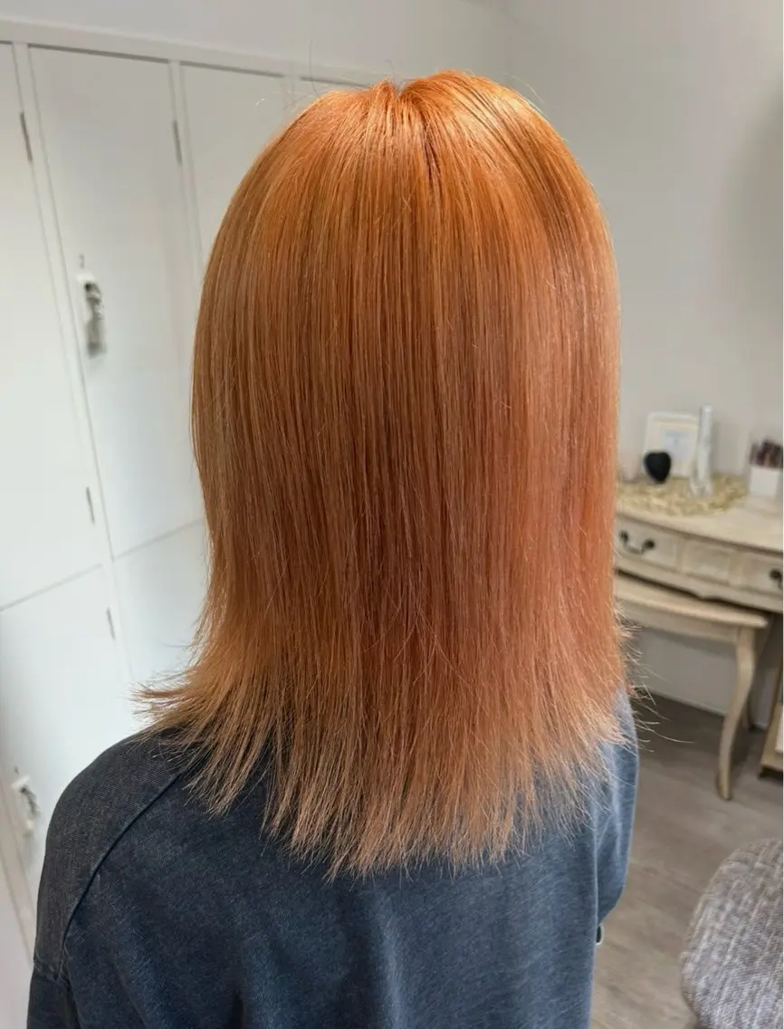 ミディアム カラー ROCCA hair ヒナのヘアスタイル