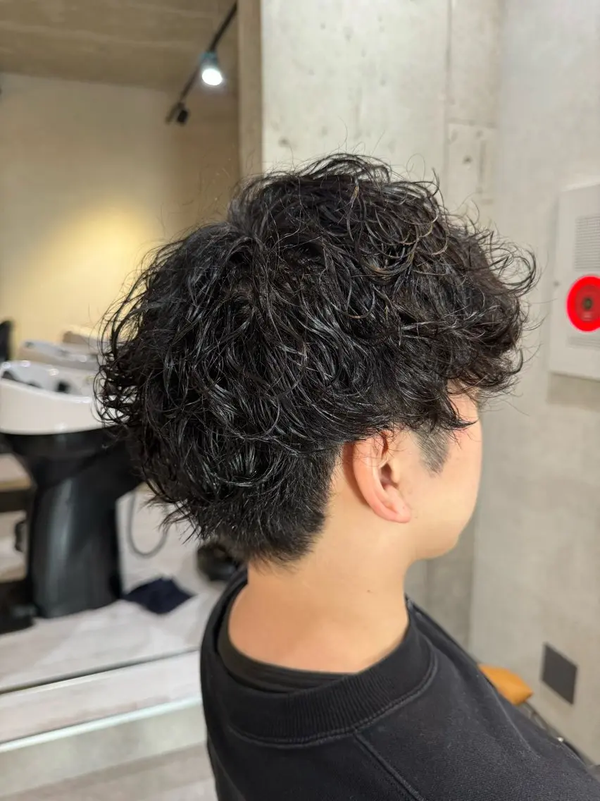 ミディアム パーマ メンズ ミディアムパーマ メンズパーマ CHIRU hair salonのヘアスタイル