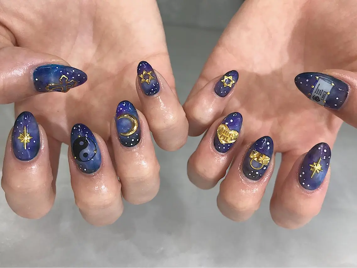 ネイル nailartist lisaのネイルデザイン