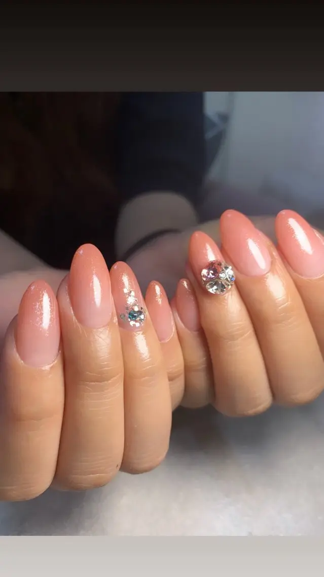 ネイル Lowe' Karinaのネイルデザイン