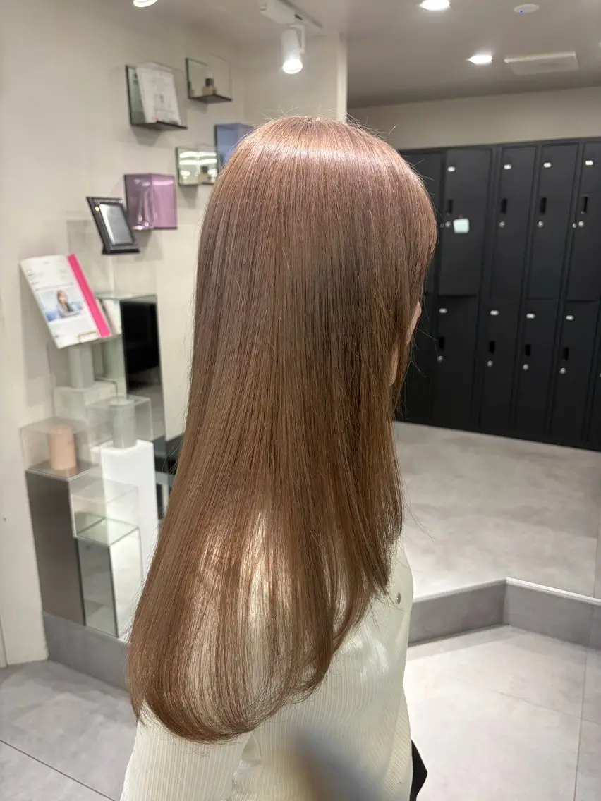 ロング カラー ヘアアレンジ MOMO艶髪 🩵モテカラーのヘアスタイル