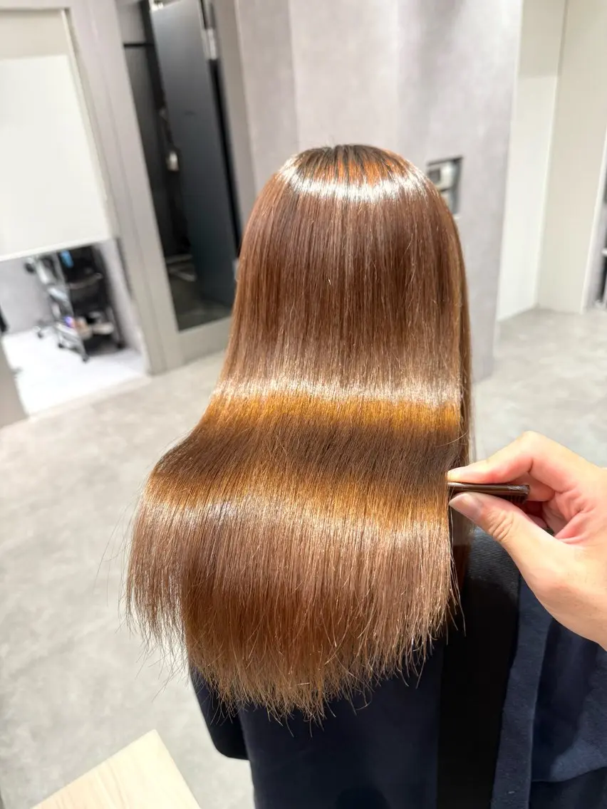 ロング カラー パーマ ヘアアレンジ 髪質改善 縮毛矯正 トリートメント ストレートパーマ 縮毛矯正 トリートメント 縮毛矯正/髪質改善/ ブリーチ毛/木元渓太のヘアスタイル