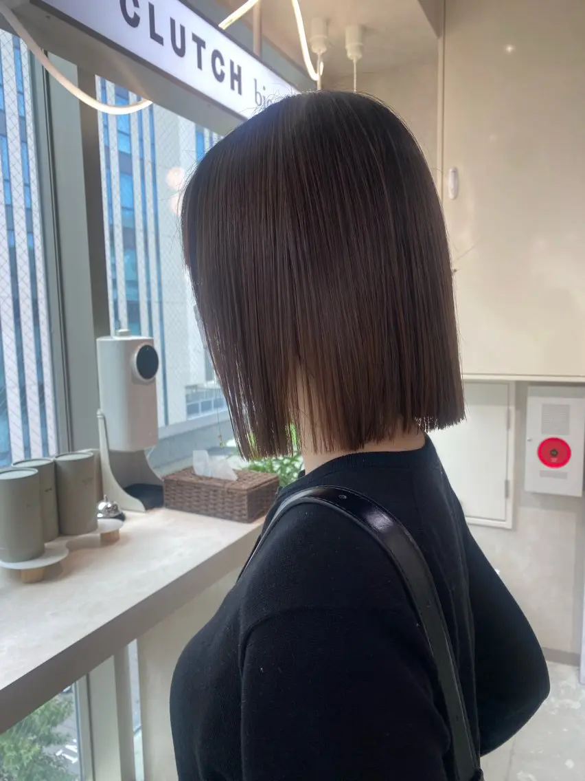 カラー 切りっぱなしボブ ボブ ヘアカラー トリートメント 透明感カラー /ボブ momokaのヘアスタイル