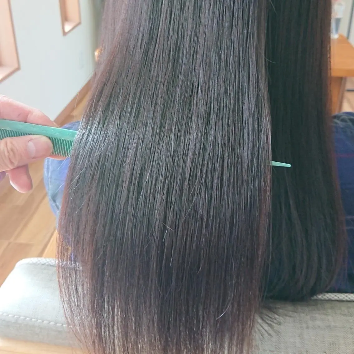 セミロング 髪質改善 縮毛矯正 crea   芦田 武栄のヘアスタイル