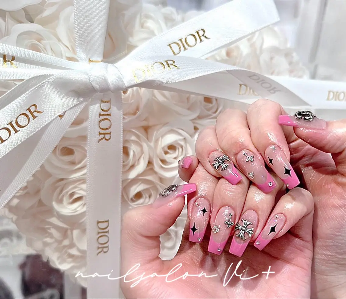 ネイル ハンドネイル ✨Nailsalon Vi+✨のネイルデザイン