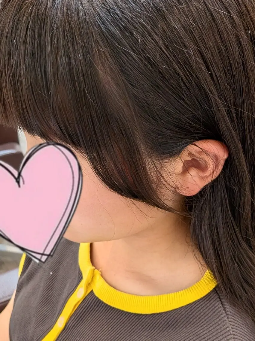 ミディアム 顔周りカット カット 渡邉 莉乃のヘアスタイル