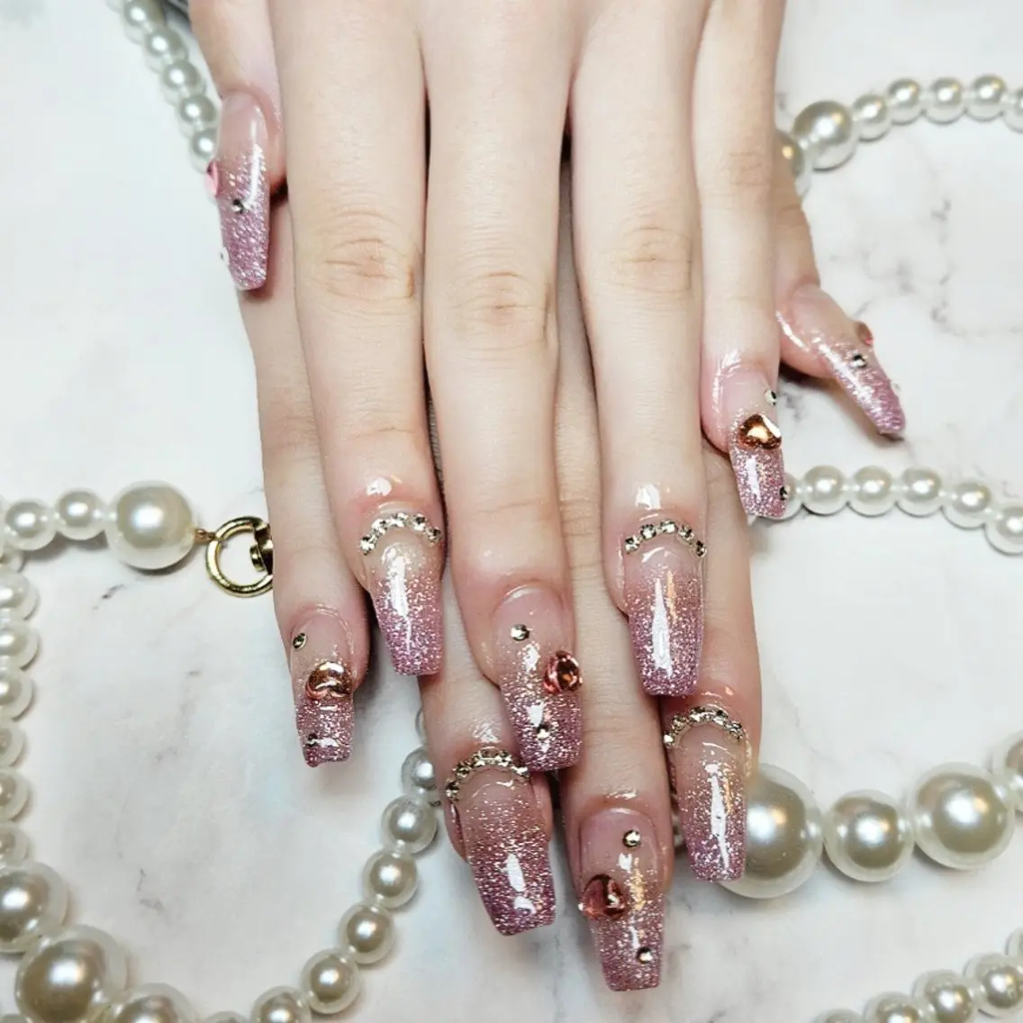 ネイル 🍭Yun nail hyejin🌸のネイルデザイン