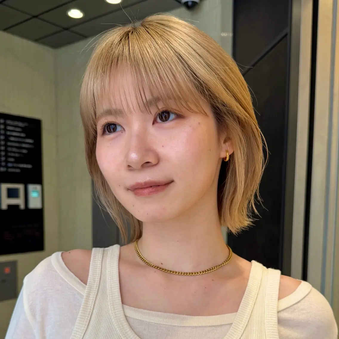 ミディアム カラー SAKI 新宿のヘアスタイル