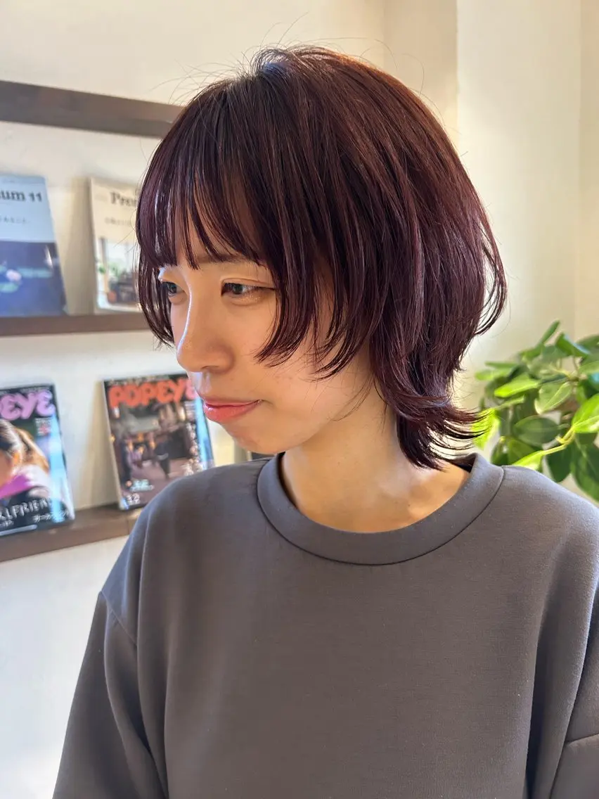 ショート カラー レッドカラー ウルフカット カラーリスト IKUHOのヘアスタイル