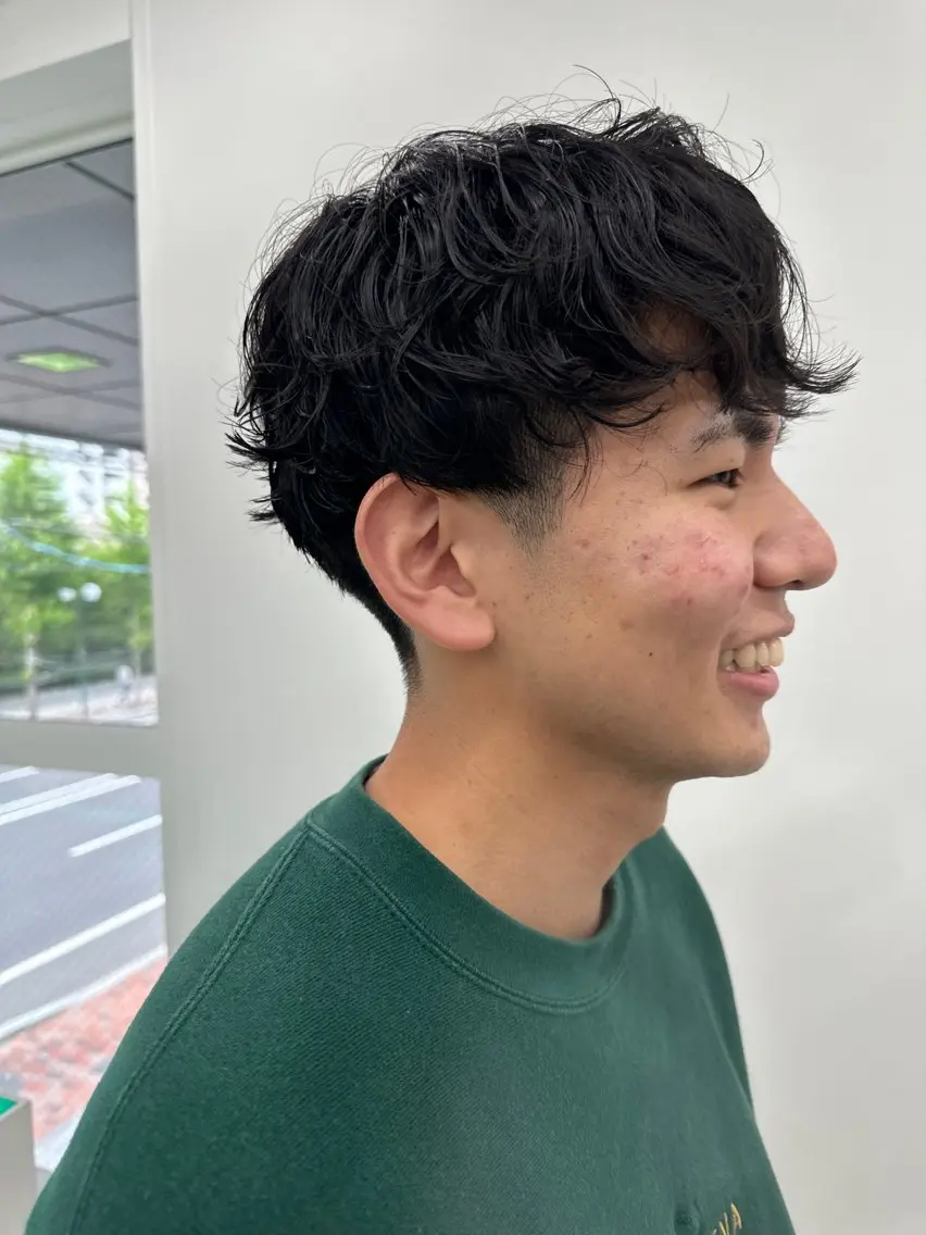 パーマ メンズ カット パーマ 似合わせが得意 村松慧汰のヘアスタイル