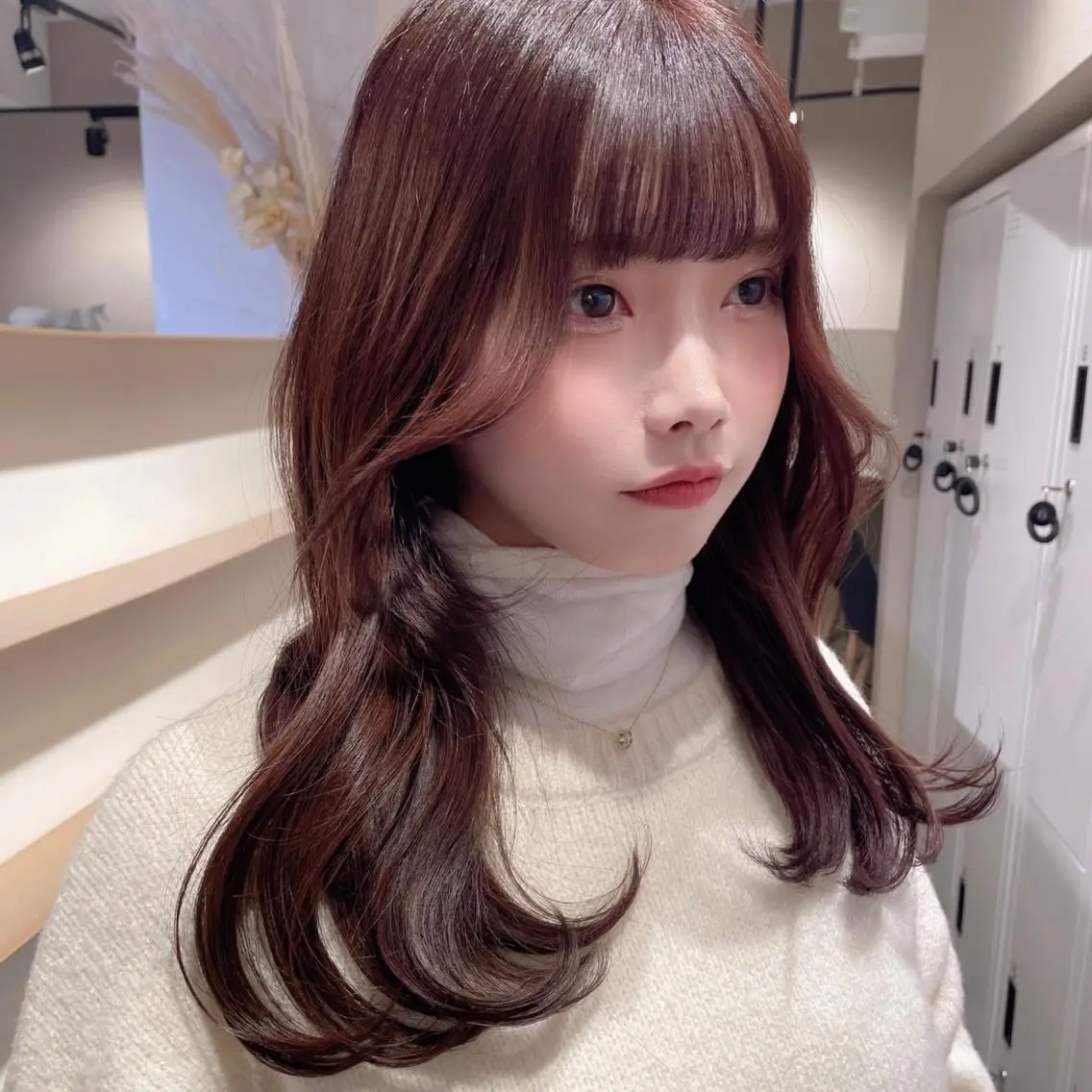 セミロング くびれヘア 石山 洸平のヘアスタイル
