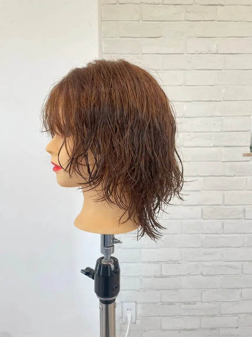 ミディアム パーマ ミディアムパーマ ウルフカット いさか ゆうきのヘアスタイル