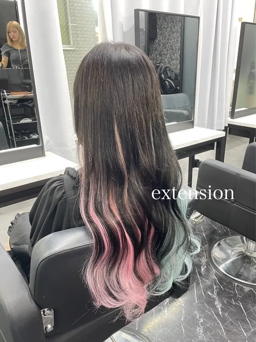 ロング カラー ヘアカラー エクステ エクステ🩵ブリーチ 韓国ヘア🩵KAEのヘアスタイル