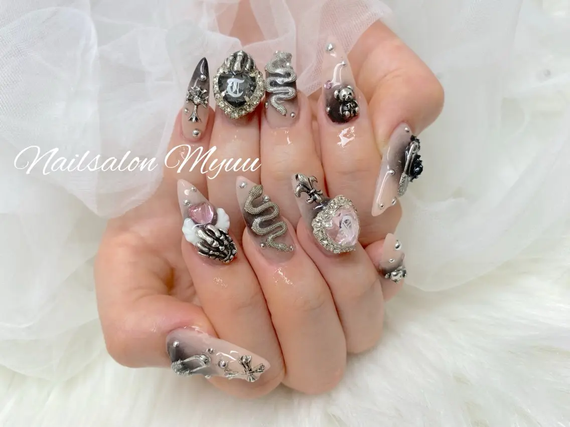 ネイル チークネイル ハンドネイル Nailsalon Myuu笠原のネイルデザイン