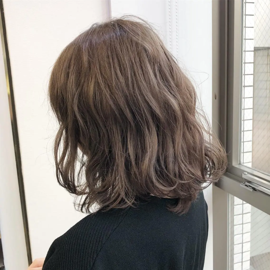ミディアム ウルフ/デザイン/ 大阪/タカハシユウキのヘアスタイル