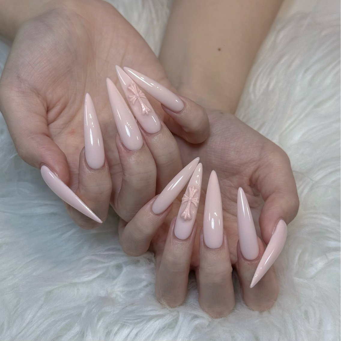 ネイル ジェルネイル キラキラネイル ロングネイル マグネットネイル 持ち込み ハンドネイル Sully Nail Labのネイルデザイン
