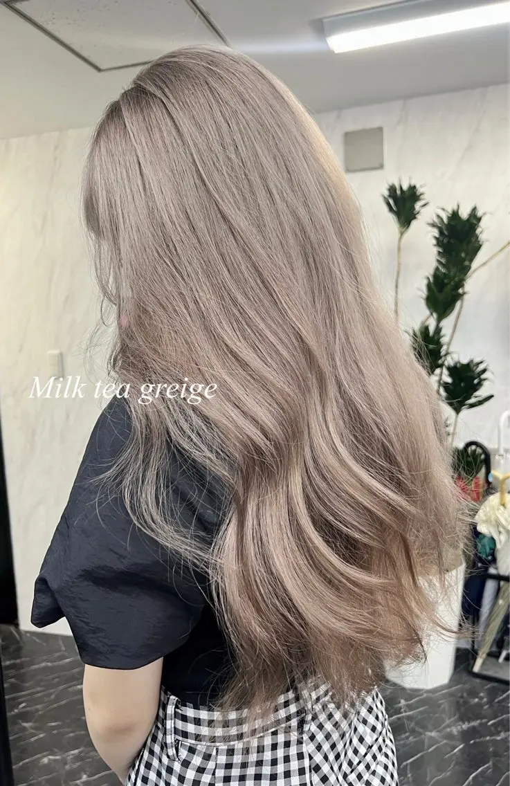 ロング カラー シールエクステ ハイトーンカラー エクステ ヘアカラー トリートメント シールエクステ特化 ハイトーン、NANAのヘアスタイル