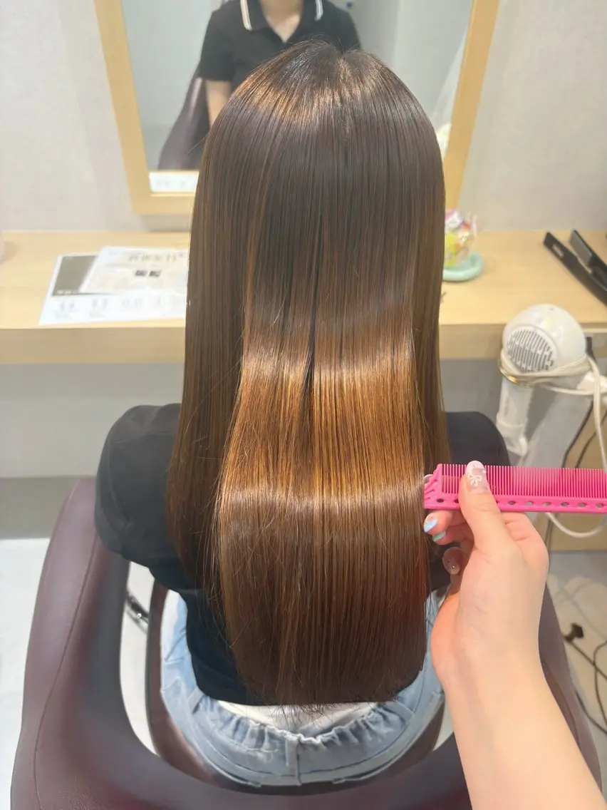 ロング カラー カット ヘアカラー トリートメント ブラウンカラー 🫧tomoka🫧のヘアスタイル