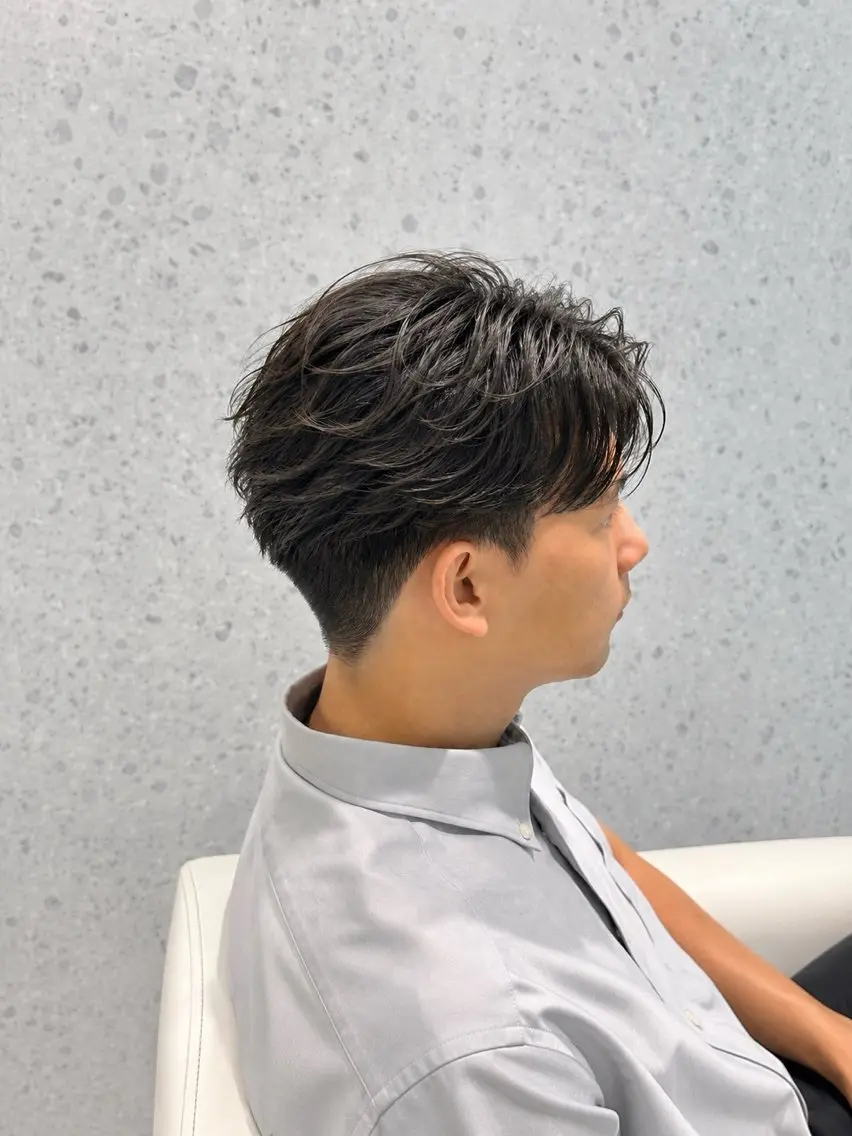 ショート パーマ メンズ フェザーパーマ メンズパーマ 山田 ひかりのヘアスタイル
