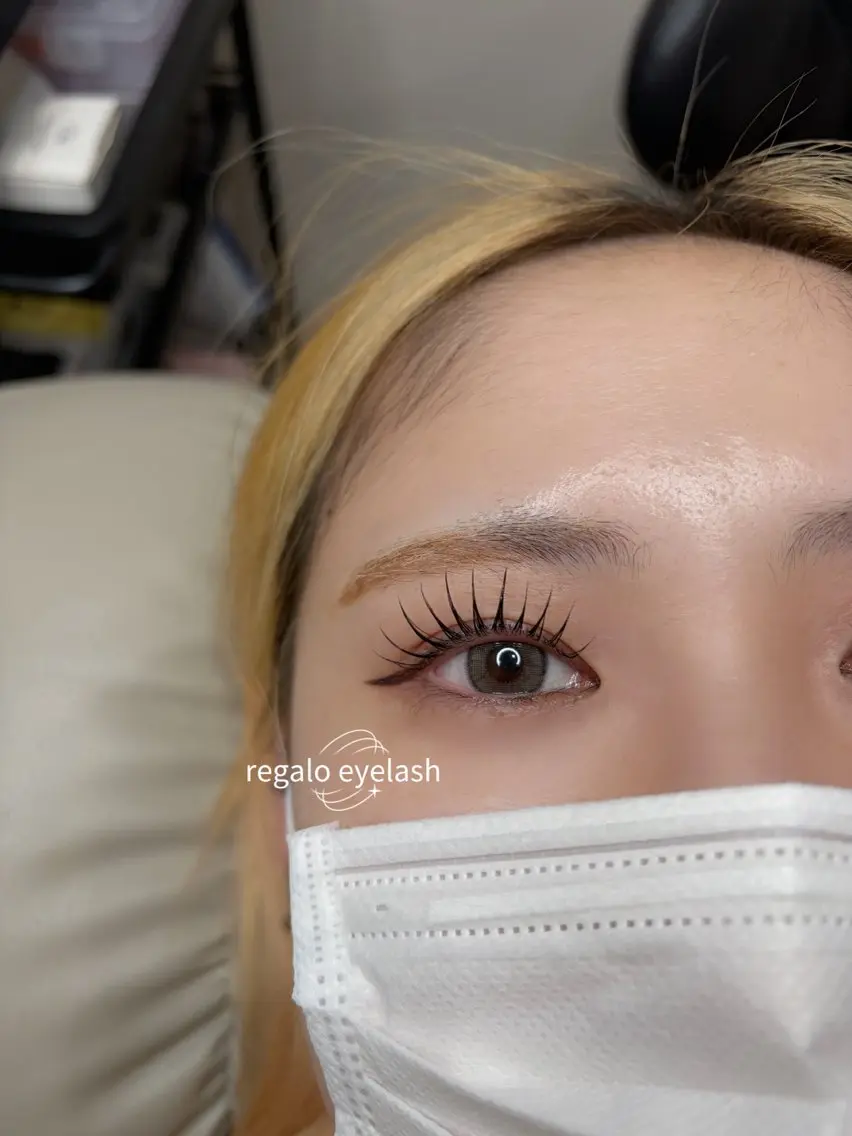 ダメージレス薬剤使用 まつげパーマの写真
