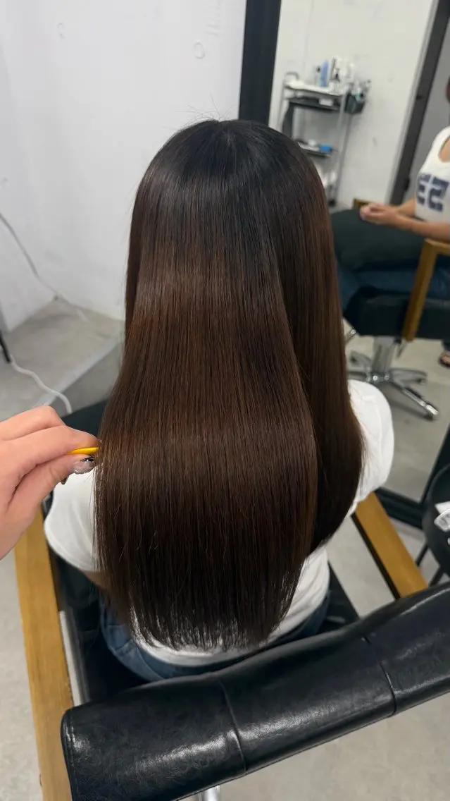 ロング 縮毛矯正 トリートメント 入江 桃花のヘアスタイル