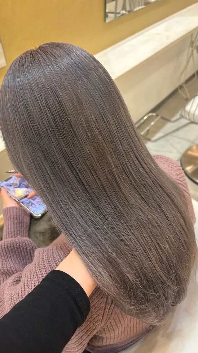 ロング 加賀谷 乙葉のヘアスタイル