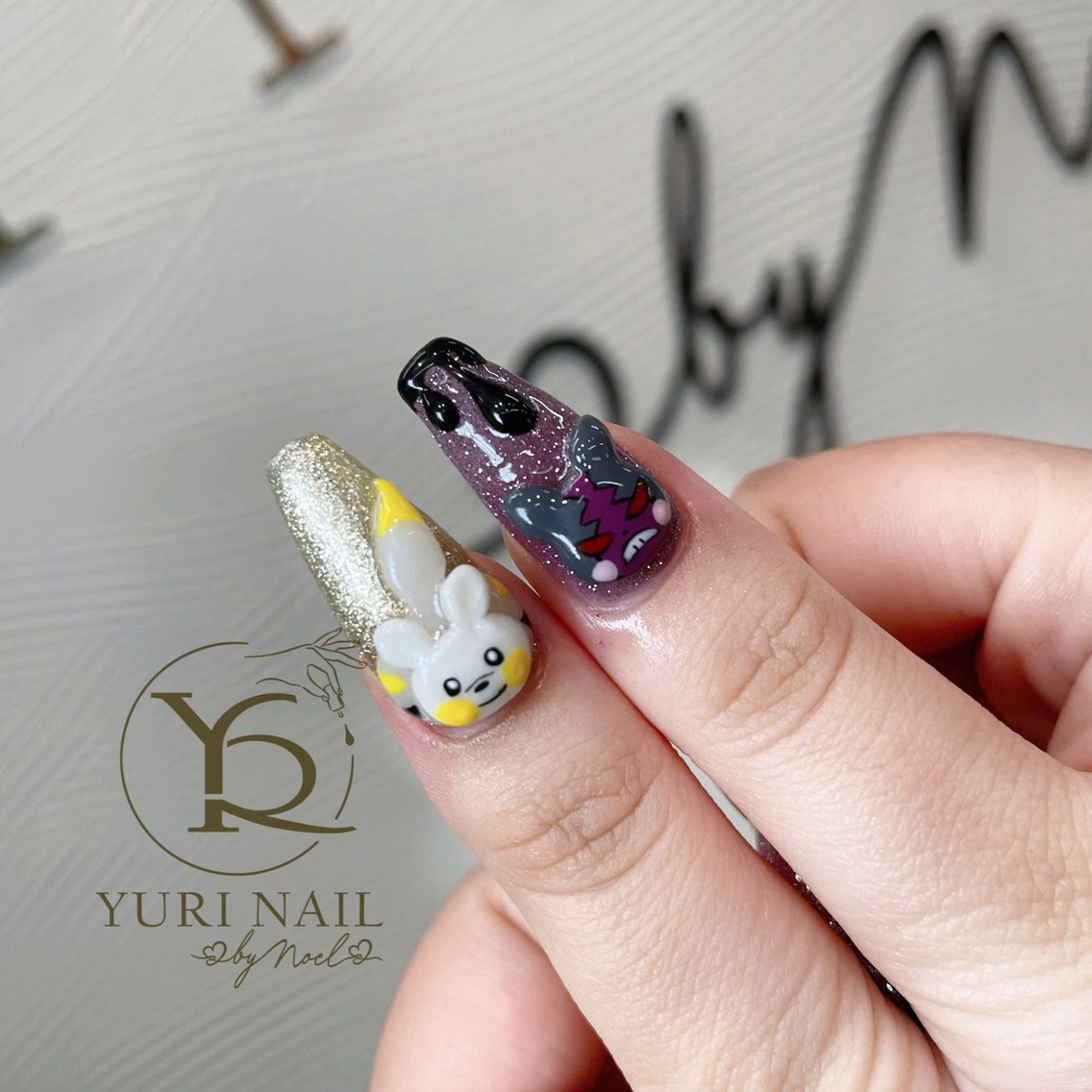 ネイル ハンドネイル フットネイル ハンドケア YURI Nail NARITAのネイルデザイン