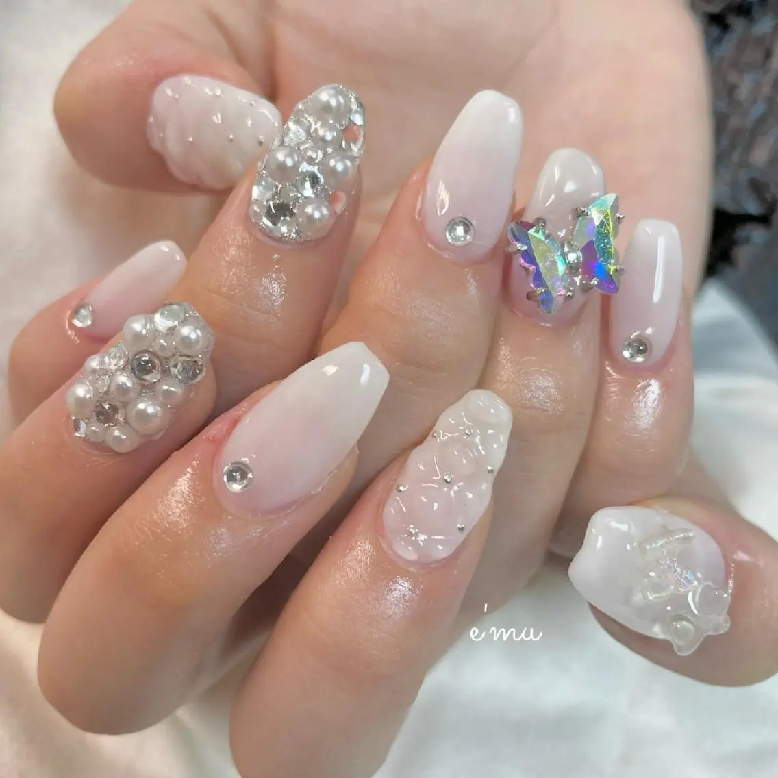 ネイル 韓国ネイル 春ネイル ホワイト nail salon e'mu💐のネイルデザイン