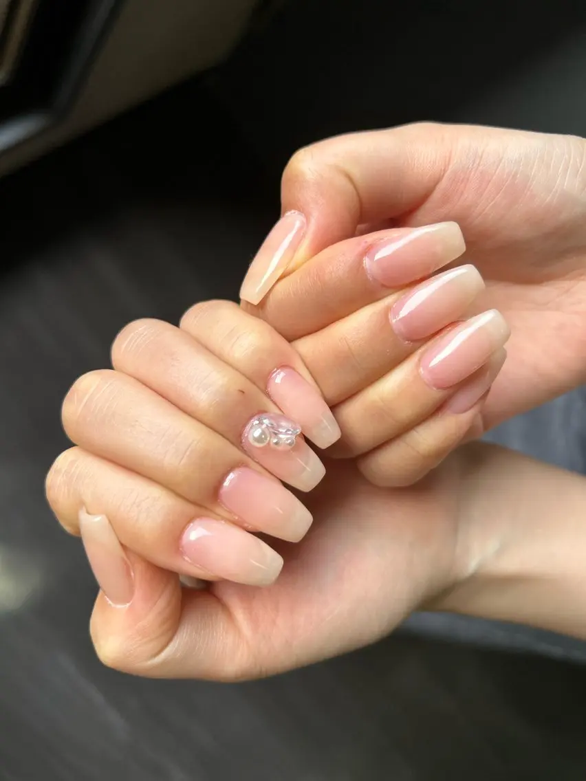 ネイル ハンドネイル フットネイル ✴︎ Delightのネイルデザイン